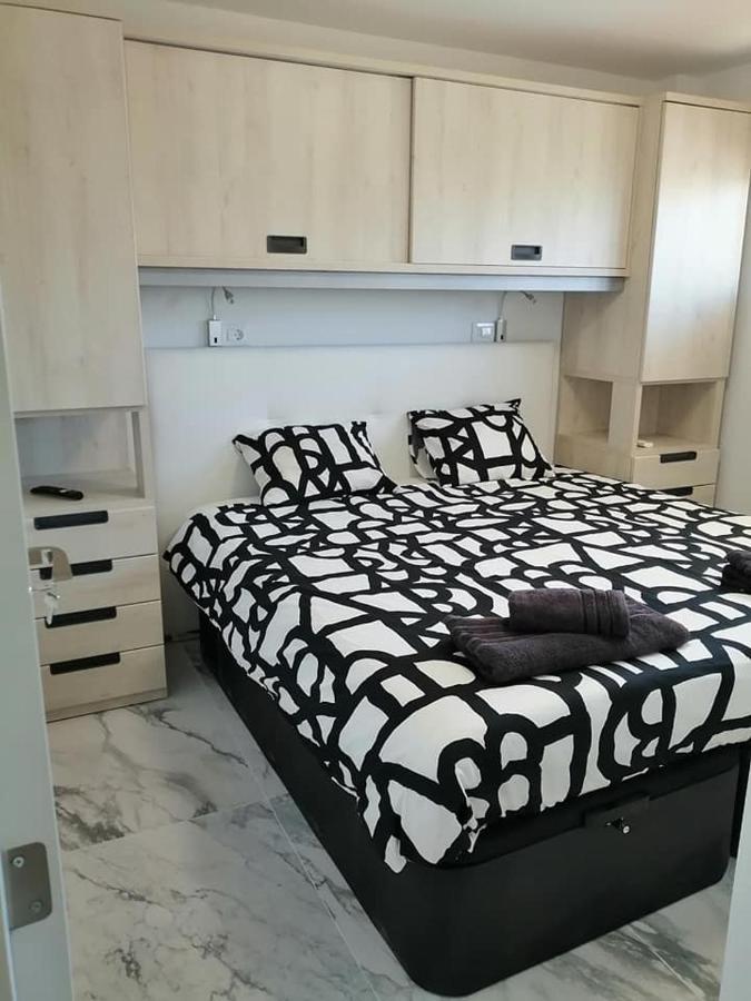Gemini Appartement San Bartolomé Buitenkant foto